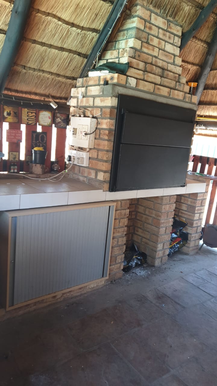 3 Bedroom Property for Sale in Azalea Park North West